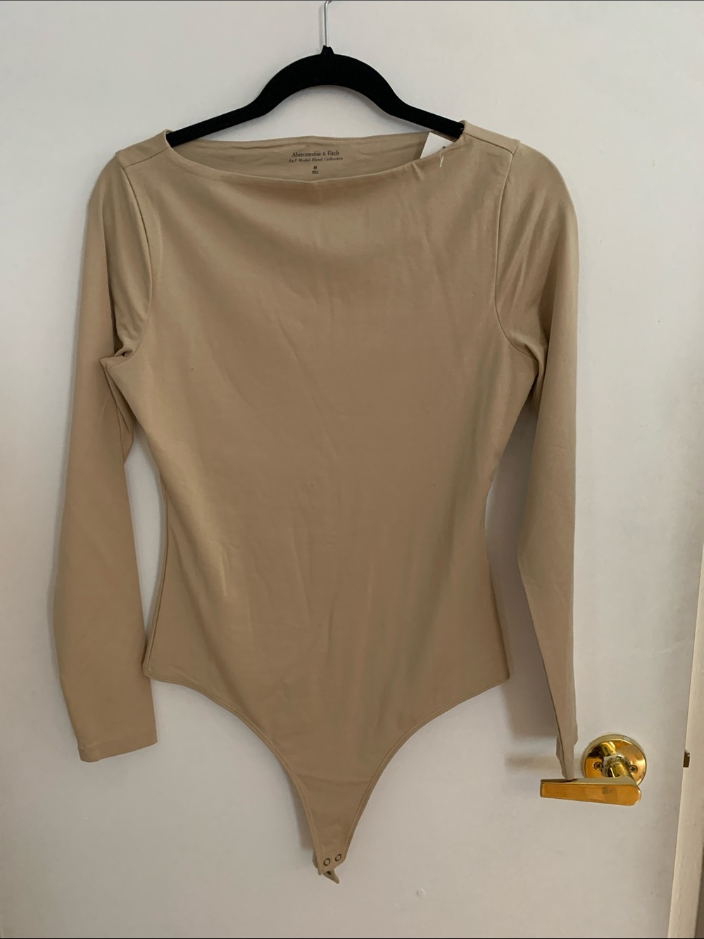 [M] AA&F Beige Long Sleeve Bodysuit